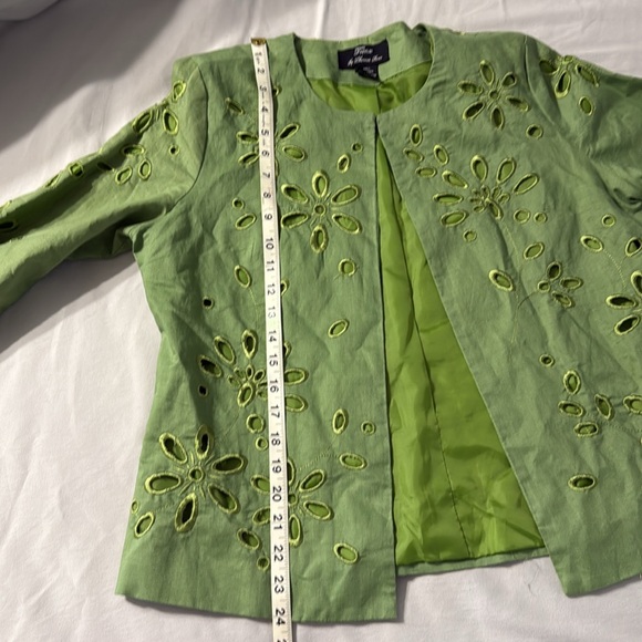 Linen green jacket - Picture 7 of 9